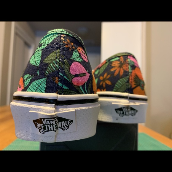 🛍Host pick🛍 Vans Old Skool MULTI TROPIC DRESS BLUE/TRUE WHITE. Size 6.5/7 - Picture 11 of 14